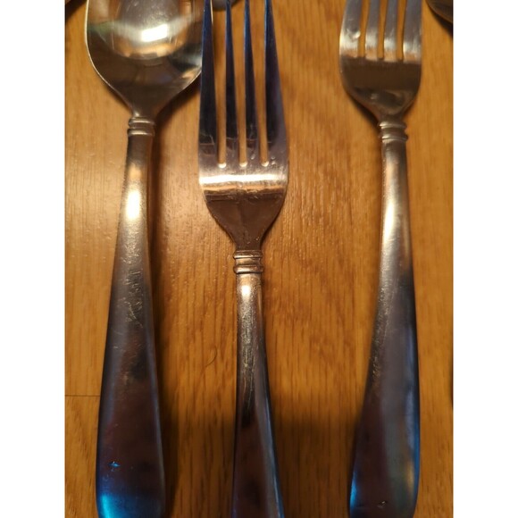 Hampton Silversmiths Stainless Silverware Flatware Concierto 30 Piece Lot - Picture 6 of 9